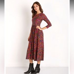 Novella Royale Paisley Dress